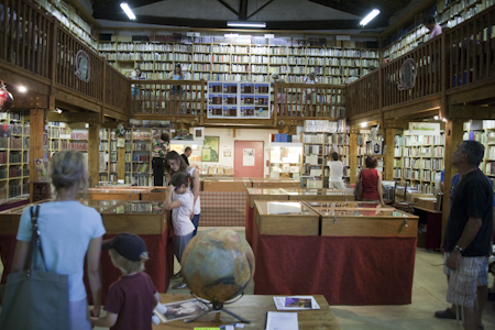 Beeindruckend: Librairie Ancienne, Le Somail, Dept. Aude