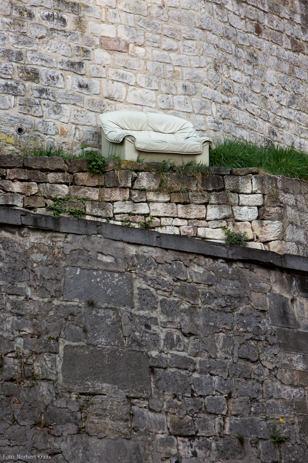 Wo in Tübingen steht dieses Sofa?