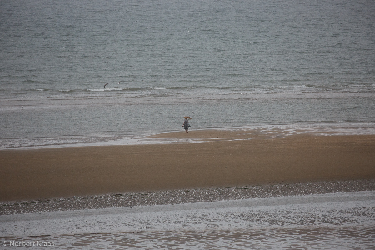 Der Blick auf Meer und Wellen hat, so Studien, entspannende Wirkung Der Blick auf Meer und Wellen hat, so Studien, entspannende Wirkung